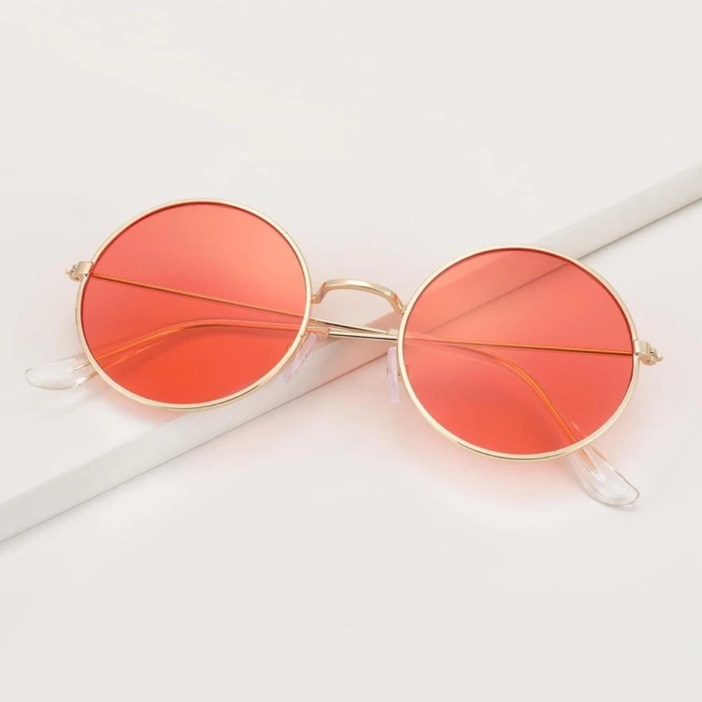 orange glasses